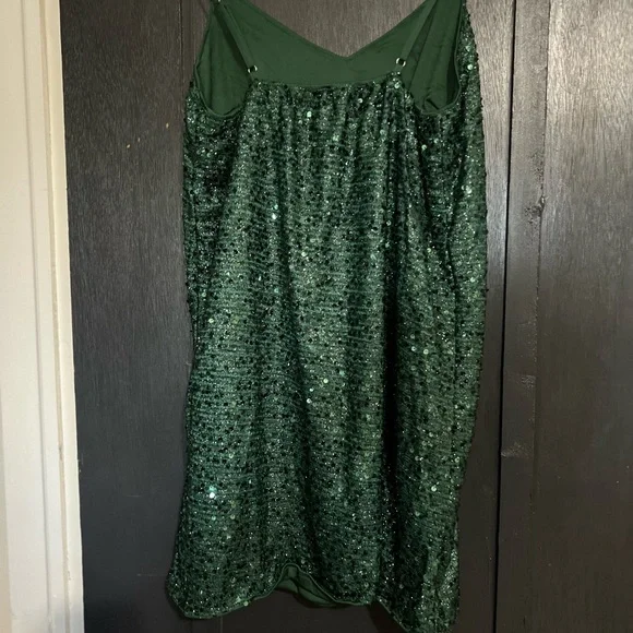 Emerald green slip dress size medium - Picture 3 of 5